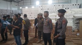 Polres Garut pengamanan logistik Pilkada 2024, (Foto:Istimewa).