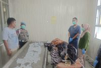 Warga yang tewas akibat terpeleset di Cilautereun, (Foto:Istimewa).