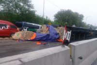 Kondisi saat insiden kecelakaan beruntun di Tol Cipularang KM 92, (Foto : Istimewa).