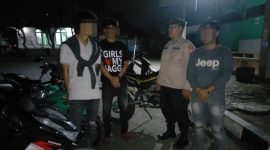 Polres Garut laksanakan kegiatan KRYD (Kegiatan Rutin Yang Ditingkatkan) dalam rangka menjaga situasi kondusif di wilayah Kabupaten Garut.

Kegiatan KRYD ini fokus pada peredaran minuman keras (miras), narkoba, premanisme, Geng motor dan knalpot tidak sesuai spesifikasi teknik di wilayah Hukum Polres Garut. Sabtu Malam (14/12/2024).
