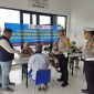 Menjelang perayaan Natal dan Tahun Baru (Nataru) Sat Lantas Polres Garut melalui menggelar Ramp Check atau pemeriksaan kelayakan kendaraan umum di Terminal Guntur Kabupaten Garut. Selasa (17/12/2024).
