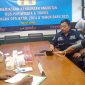 Menyambut perayaan Natal 2024 dan Tahun Baru 2025 Satnarkoba Polres Garut melaksanakan kegiatan pemeriksaan kendaraan dan tes urine terhadap awak kendaraan umum, termasuk sopir dan kondektur bus serta angkutan umum lainnya. Rabu (18/12/2024).
