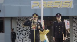 Polres Garut menggelar Upacara Hari Bela Negara ke-76 Tahun 2024 di Lapangan Apel Mapolres Garut, Kamis (19/12/2024).
