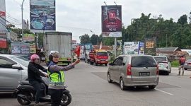Polres Garut melaksanakan kegiatan Gatur pada Operasi 'Lilin Lodaya 2024' dalam rangka pengamanan Natal Tahun 2024 dan Tahun Baru 2025. Sabtu (21/12/2024).
