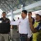 Penjabat (Pj) Bupati Garut, Barnas Adjidin, membuka secara resmi Kejuaraan Persatuan Olahraga Selam Seluruh Indonesia (POSSI) Cup Tahun 2024 yang berlangsung di Sarana Olahraga Akuatik Talaga Bodas, SOR RAA Adiwijaya, Jalan Proklamasi, Kecamatan Tarogong Kidul, Kabupaten Garut, Minggu (22/12/2024).
