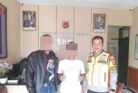 Polsek Wanaraja berhasil mengamankan tujuh unit kendaraan roda dua (R2) yang akan digunakan untuk balapan liar di Jalan Raya Cibeureum, tepatnya di depan kantor JNT Cibeureum, Desa Cimaragas, Kecamatan Pangatikan, Kabupaten Garut. Selasa Pagi Pukul 02.00 Wib (24/12/2024).
