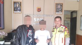 Polsek Wanaraja berhasil mengamankan tujuh unit kendaraan roda dua (R2) yang akan digunakan untuk balapan liar di Jalan Raya Cibeureum, tepatnya di depan kantor JNT Cibeureum, Desa Cimaragas, Kecamatan Pangatikan, Kabupaten Garut. Selasa Pagi Pukul 02.00 Wib (24/12/2024).
