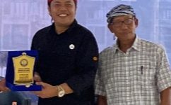 Logo HJG ke-212, mengandung makna dari perpaduan budaya alam dan semangat inovasi Garut. Pemerintah kabupaten Garut resmi mengeluarkan surat edaran terkait peringatan hari jadi Garut (HJG) ke-212 akan digelar pada 16 Februari 2025.
