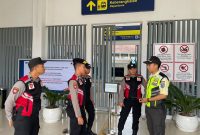 Dalam rangka menjaga keamanan dan ketertiban masyarakat, Satuan Samapta (Sat Samapta) Polres Garut menggelar patroli dialogis di sejumlah tempat keramaian, Rabu (05/02/2025). 
