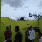 Angin kencang yang melanda wilayah Kabupaten Garut menyebabkan kerusakan pada atap rumah salah satu warga di Kp. Sukadana, RT 03/01, Desa Cigagade, Kecamatan Bl Limbangan. Kamis (06/02/2025).
