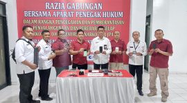 Dalam upaya meningkatkan keamanan dan ketertiban, Kantor Wilayah Direktorat Jenderal Pemasyarakatan Jawa Barat yang diwakili Kabid Pengamanan, Perawatan dan Kepatuhan Internal, Sukarno Ali bersama jajaran melakukan Sidak Blok Hunian pada Lapas Garut. Jum’at (7/2/2025).

