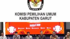 |Komisi II DPR RI bersama dengan Menteri Dalam Negeri (Mendagri), Komisi Pemilihan Umum Republik Indonesia (KPU RI), Badan Pengawas Pemilihan Umum Republik Indonesia (BAWASLU RI), dan Dewan Kehormatan Penyelenggara Pemilihan Umum Republik Indonesia (DKPP RI) telah menyepakati pelantikan serentak kepala daerah hasil Pemilihan Serentak Nasional 2024. Sabtu (8/2/2025).
