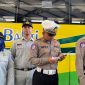 Dalam rangka Ops Keselamatan Lodaya 2025 Polres Garut memastikan keselamatan dan kelayakan kendaraan angkutan umum di Terminal Guntur, Selasa (11/02/2025).
