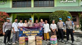 Dalam rangka meningkatkan kepercayaan masyarakat dan mewujudkan peran Polri sebagai pengayom yang peduli terhadap kesejahteraan masyarakat, Sipropam Polres Garut menggelar kegiatan Baksos di Ponpes Al Halim, Tarogong Kaler. Kamis (20/02/2025).
