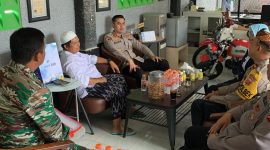 Dalam rangka menjaga situasi keamanan dan ketertiban masyarakat (Kamtibmas) yang kondusif, Kapolres Garut AKBP Mochamad Fajar Gemilang, S.I.K., M.H., M.I.K., melaksanakan silaturahmi dengan tokoh agama dan pengurus Yayasan Mumtaaz El Mabruuk. Jumat (28/02/2025).
