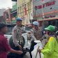 Dalam rangka meningkatkan kepercayaan masyarakat dan mewujudkan peran Polri sebagai pengayom yang peduli terhadap kesejahteraan masyarakat, Sipropam Polres Garut menggelar kegiatan Baksos di Jalan Ahmad Yani. Jumat (28/02/2025).
