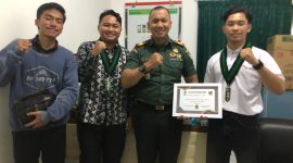 Himpunan Mahasiswa Islam (HMI) Komisariat Institut Agama Islam Persatuan Islam (IAIPI) Garut melakukan kunjungan silaturahmi ke Koramil 1111 Tarogong Kidul, Kabupaten Garut, pada Senin (3/3/2025). Kunjungan ini bertujuan mempererat hubungan baik antara HMI dengan TNI serta membangun sinergi dalam berbagai program.
