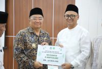 Bupati Garut, Abdusy Syakur Amin, melakukan kunjungan ke Kantor Majelis Ulama Indonesia (MUI) Kabupaten Garut, Kecamatan Tarogong Kidul, Kabupaten Garut, Selasa (26/3/2025). 