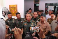 Pangdam III/Siliwangi, Mayjen TNI Dadang Arif Abdurahman, S.E., M.Si., CHRMP., meresmikan berdirinya Koramil 0624-17/Baleendah, Kodim 0624/Kab. Bandung yang berlokasi di Jalan Raya Baleendah - Banjaran, Kp. Kulalet RT 05 RW 014, Kelurahan Baleendah, Kecamatan Baleendah, Kabupaten Bandung, Senin (14/04/2025).