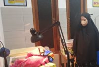 Seorang saksi bernama Sukmanda mendengar suara tangisan bayi di Kampung Sukamerang, Desa Sukamerang, Kecamatan Kersamanah, Kabupaten Garut. Selasa malam, 15 April 2025, sekitar pukul 22.44 WIB.