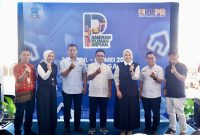Wakil Bupati Garut, Putri Karlina, secara resmi membuka acara pameran Rumah Impian Vol. 3 yang bertempat di Mitra 10 Garut, Jalan Ahmad Yani Timur, Kecamatan Karangpawitan, Kabupaten Garut, Rabu (30/4/2025). 