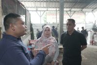 Dinas Koperasi UKM Perdagangan dan Perindustrian (Diskumdagin) Kabupaten Cianjur melakukan Studi Tiru ke Pasar Wisata Samarang, Kabupaten Garut, Kamis (8/5/2025).