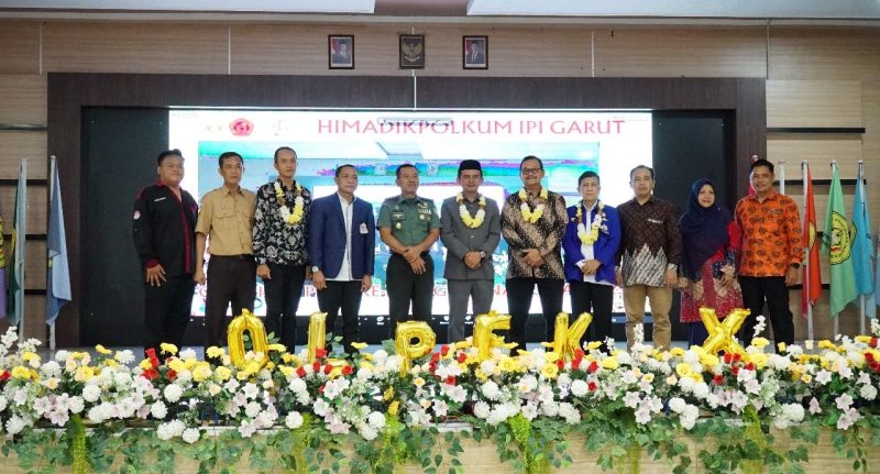 Dinas Pendidikan (Disdik) Kabupaten Garut memberikan apresiasi tinggi terhadap penyelenggaraan Olimpiade PPKn ke X Tingkat Nasional se-SMK/SMA/MA sederajat dan Seminar Nasional 2025 yang bertajuk 