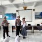 Unit Lantas Polsek Kadungora melaksanakan kegiatan dalam rangka Pendidikan Masyarakat (Dikmas) Lalu Lintas di Sekolah SMK Teknologi Mandiri Kadungora. Selasa (20/05/2025).