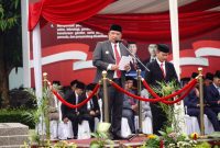Bupati Garut Abdusy Syakur Amin saat pimpin upacara hari lahir pancasila