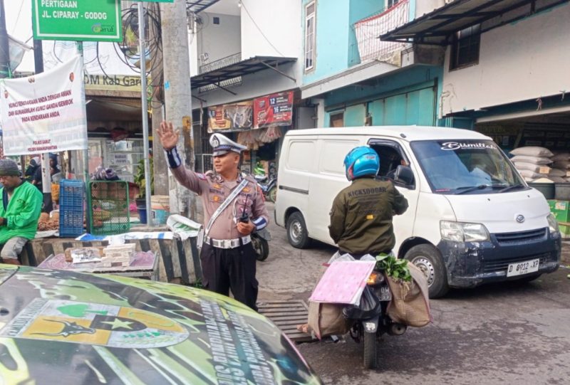 Giat Polsek Karangpawitan gatur pagi