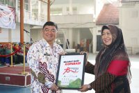 Foto:Bupati Garut saat Luncurkan 442 Koperasi Merah Putih 