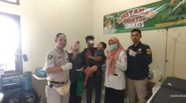 Wujud nyata kepedulian Polri terhadap masyarakat, khususnya kepada anak-anak berkebutuhan khusus, ditunjukkan oleh Sidokkes Polres Garut melalui kegiatan Khitanan Gratis Anak Sholeh yang dilaksanakan pada Rabu, 6 Agustus 2025, bertempat di Klinik Wira Pratama Polres Garut.