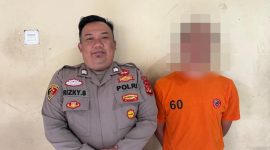 Satuan Reserse Narkoba Polres Garut kembali berhasil mengungkap kasus tindak pidana penyalahgunaan dan peredaran gelap narkotika. Seorang pemuda bernama RY (21), warga Kecamatan Garut Kota, diamankan pada Minggu (17/8/2025) sekitar pukul 17.00 WIB.
