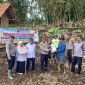 Polres Garut bersama Polsek jajaran melaksanakan monitoring dan peninjauan langsung ke lahan pertanian jagung milik masyarakat di wilayah Kabupaten Garut. Kegiatan ini merupakan bentuk dukungan Polri terhadap program Ketahanan Pangan Nasional yang dicanangkan pemerintah. Kamis (21/8/2025).