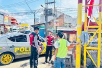 Dalam rangka menjaga keamanan dan ketertiban masyarakat, Satuan Samapta (Sat Samapta) Polres Garut menggelar patroli dialogis di sejumlah tempat keramaian, Sabtu (23/8/2025). 
