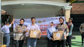 Dalam rangka memperingati Hari Ulang Tahun (HUT) Polwan Republik Indonesia ke-77, jajaran Polwan Polres Garut menggelar kegiatan Police Goes to School di SMKN 4 Garut, Kamis (28/8/2025).