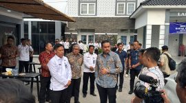 Lapas Kelas IIA Garut kembali menjadi sorotan positif setelah berhasil melepas ekspor produk Coir Shade ke Spanyol. Dalam kesempatan tersebut, Menteri Koperasi dan UMKM RI, Maman Abdurrahman, menyampaikan apresiasi tinggi dan berjanji akan membuka akses pasar ekspor yang lebih luas bagi produk UMKM karya Warga Binaan.