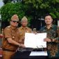 Garut untuk berkolaborasi dalam percepatan pembangunan daerah. Kerja sama ini diresmikan melalui penandatanganan Memorandum of Understanding (MoU) tentang Tridharma Perguruan Tinggi, yang dilakukan oleh Bupati Garut, Abdusy Syakur Amin, dalam apel gabungan di Jalan Pembangunan, Kecamatan Tarogong Kidul, Garut, pada Senin (1/9/2025).