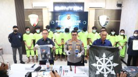 Polda Jawa Barat mengungkap kasus tindak pidana penyebaran rasa permusuhan melalui media sosial usai aksi unjuk rasa di Gedung DPRD Jabar pada 29 Agustus 2025.