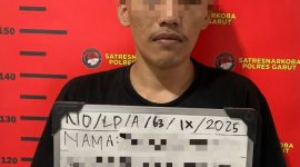 Satuan Reserse Narkoba Polres Garut berhasil mengungkap kasus peredaran obat keras tertentu tanpa izin di wilayah Kecamatan Malangbong, Kabupaten Garut.