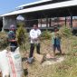Teriknya matahari siang itu tak menyurutkan semangat tiga Warga Binaan Pemasyarakatan (WBP) Lapas Kelas IIA Garut.