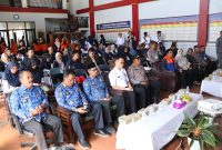 Bupati Garut, Abdusy Syakur Amin, secara resmi membuka Kegiatan Sekolah Lapang Gempabumi (SLG) dan Tsunami di Aula Desa Rancabango, Kecamatan Tarogong Kaler, Rabu (1/10/2025).