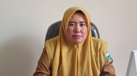 Foto: Camat Sucinaraja Yeni Damayanti 