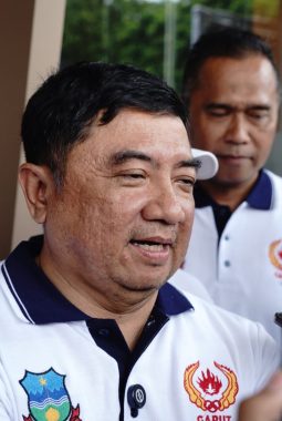 Rakerkab KONI 2026 Dibuka, Abdusy Syakur Amin Pasang Target Ambisius 10 Besar Porprov