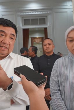 Menuju Garut Digital, Bupati dan Wabup Dorong Sagarut Jadi Platform Utama Warga