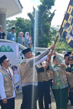 169 Jemaah Haji Garut Dilepas Khidmat, Kapolres Yugi Bayu Hendarto Turun Langsung Pimpin Pengamanan