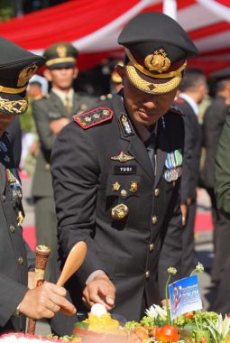 Bupati Garut Pimpin Upacara HUT Bhayangkara Ke-80 Polres Garut, Kejutan Danrem 062/Tarumanagara Warnai Peringatan Hari Bhayangkara