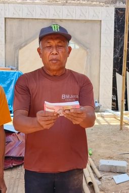 Letkol Inf Hari Mughni Nagara, S.E., M.H.I Salurkan Santunan untuk Masjid di Desa Simpang