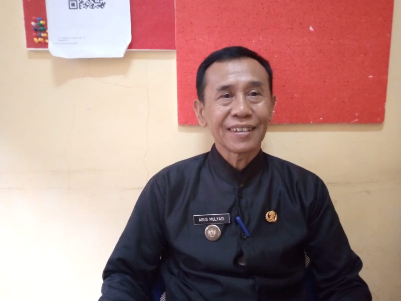 Foto: Kepala Desa Situsaeur Agus Mulyadi